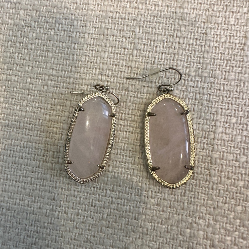 Clear/pink Kendra Scott earrings
